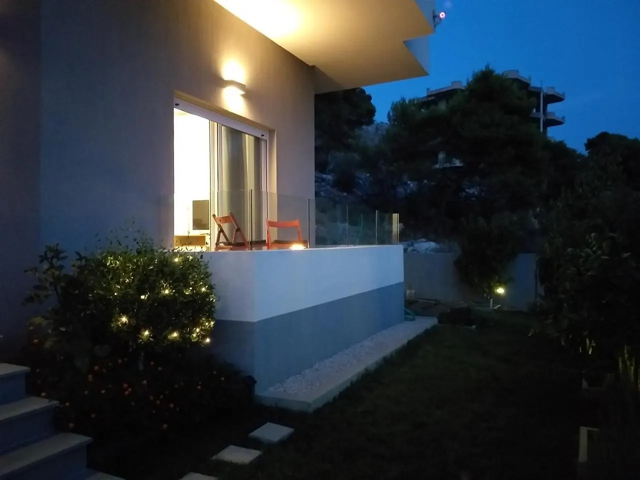 Aparthotel Rustemi Sarandë Albania